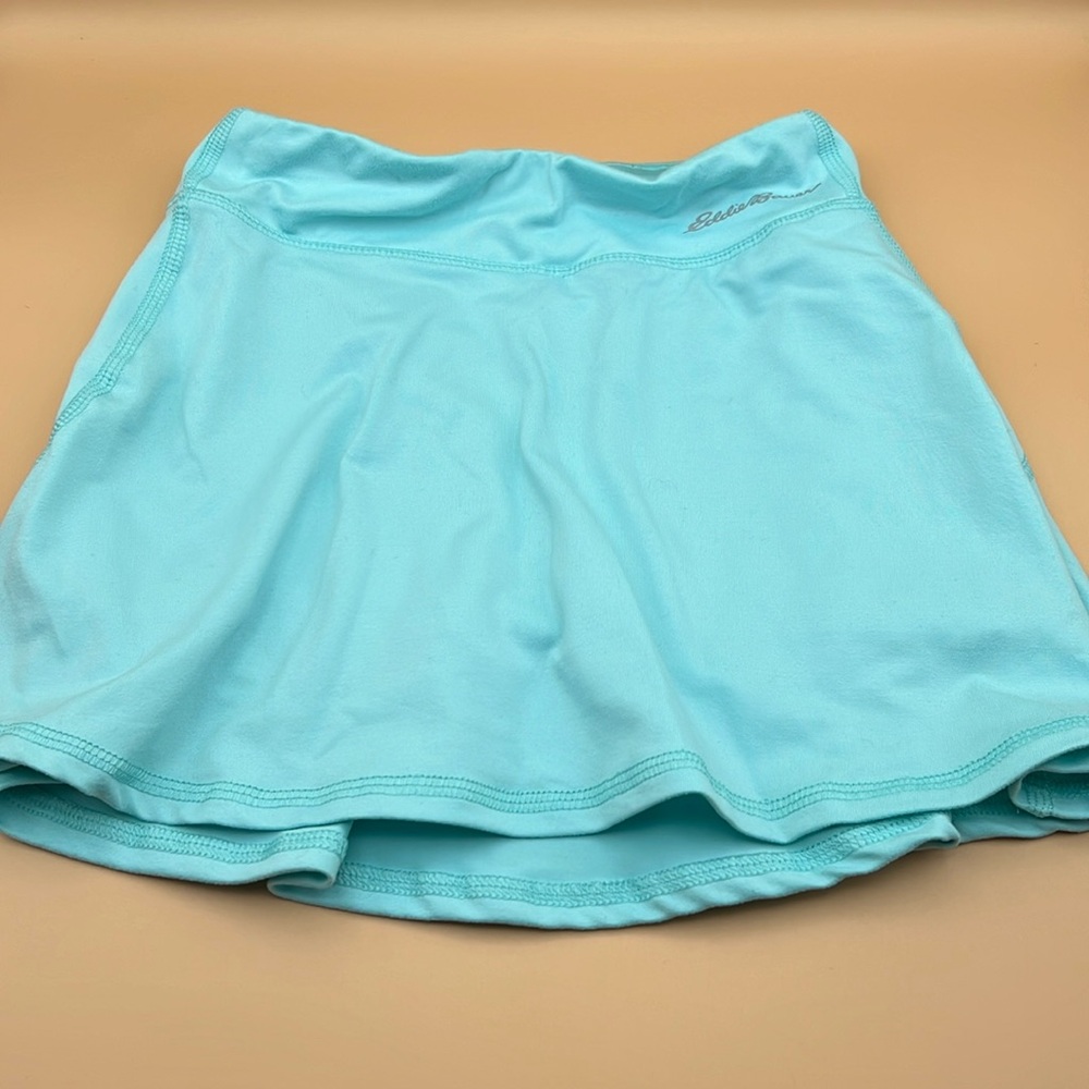 Eddie Bauer active shorts skirt, teal, size 7/8.